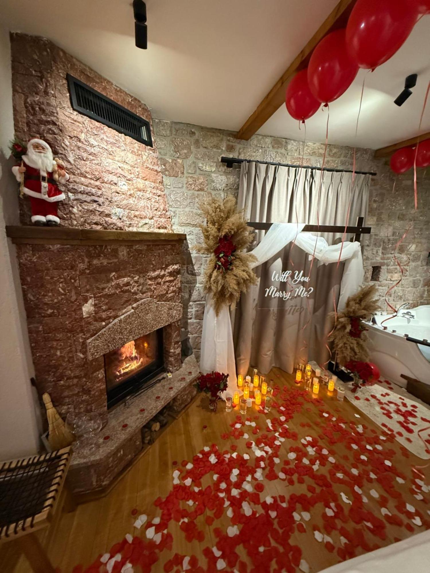 Hotel Ambassador Воскопоя Экстерьер фото